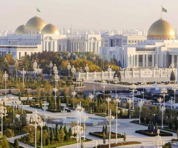 土库曼斯坦空运